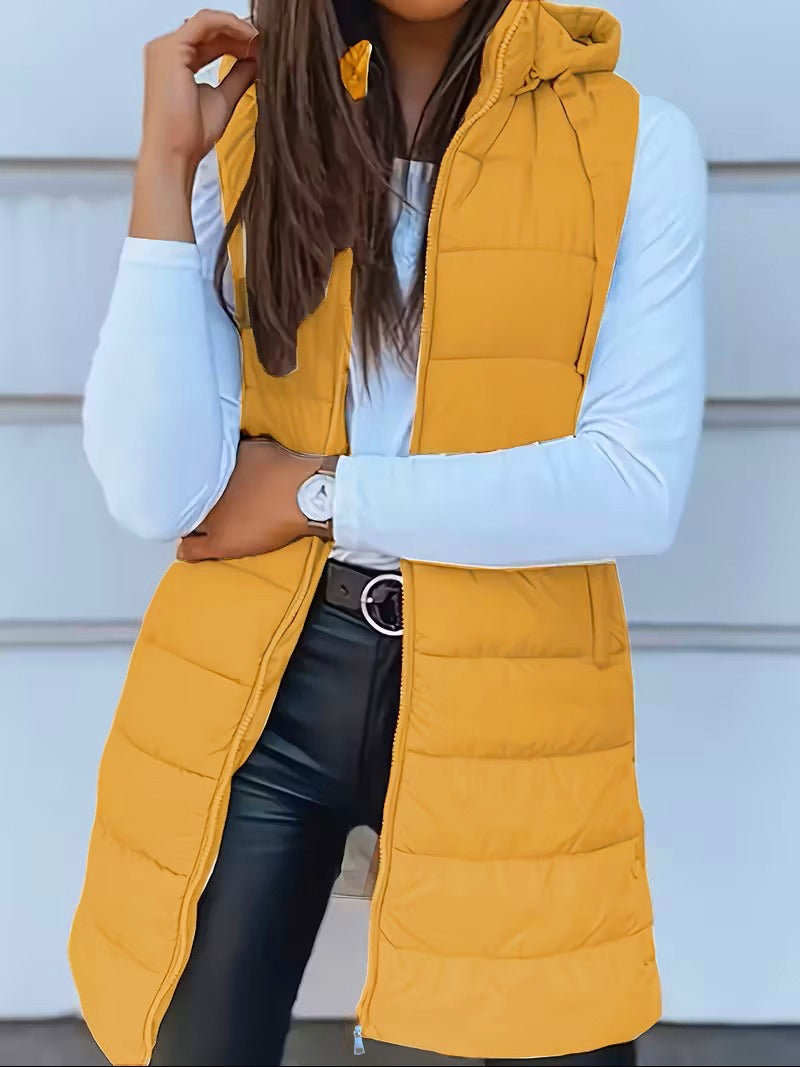 Oversized women’s quilted padded vest – long hooded bodywarmer for layered winter outfits