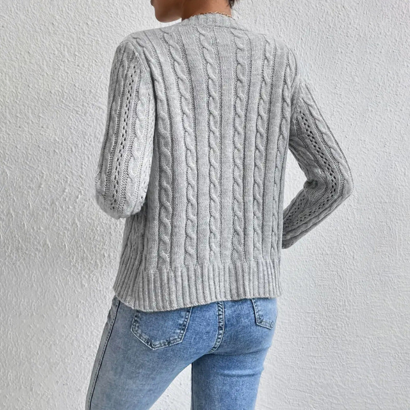 Women's cable knit designed cardigan - acrylic