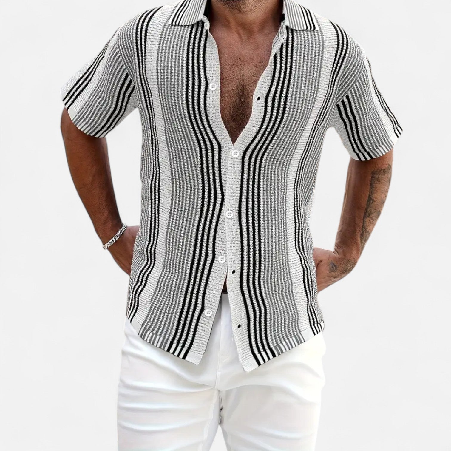 Men's Lightweight Cotton Blend Button-Up Shirt for Warm Weather